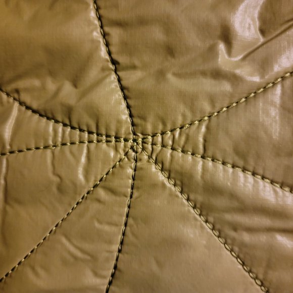 Athleta Puffer Jacket Size Med Unique Chartreuse Lime - Picture 7 of 13